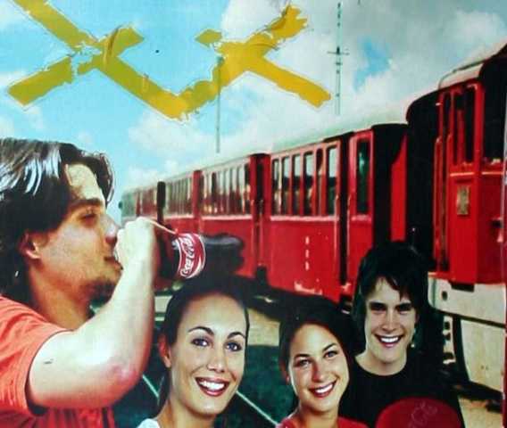 A plakát kisvasutat ábrázoló képe kinagyítva